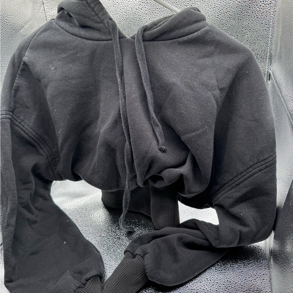 Zara Sweaters - Black Cropped Hoodie